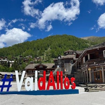 Foux D Allos Piscine 6 Personnes Luaran gambar
